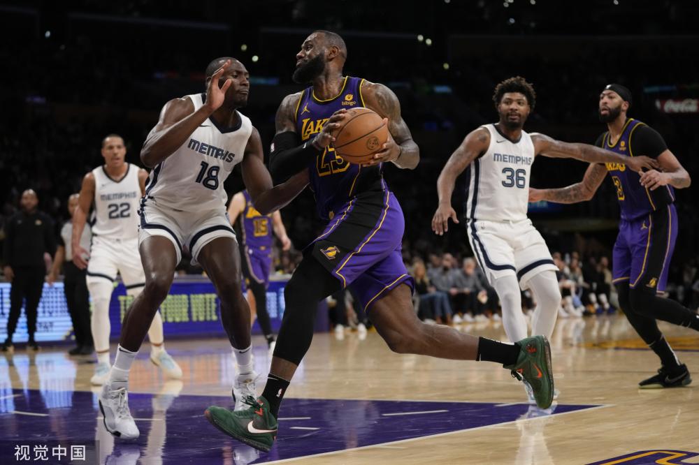 线竞争中遭 线竞争中遭