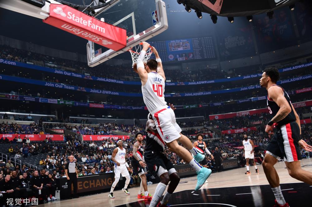 阿尔瓦雷斯 阿尔瓦雷斯