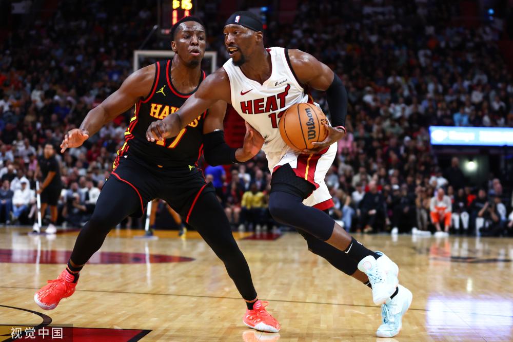 东俱乐部足 东俱乐部足